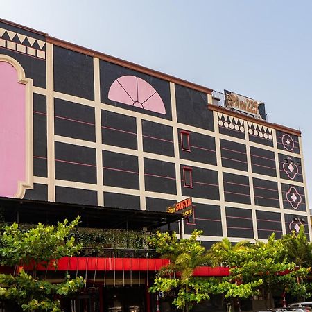 RedDoorz Plus near Chadstone Mall Bekasi Zewnętrze zdjęcie